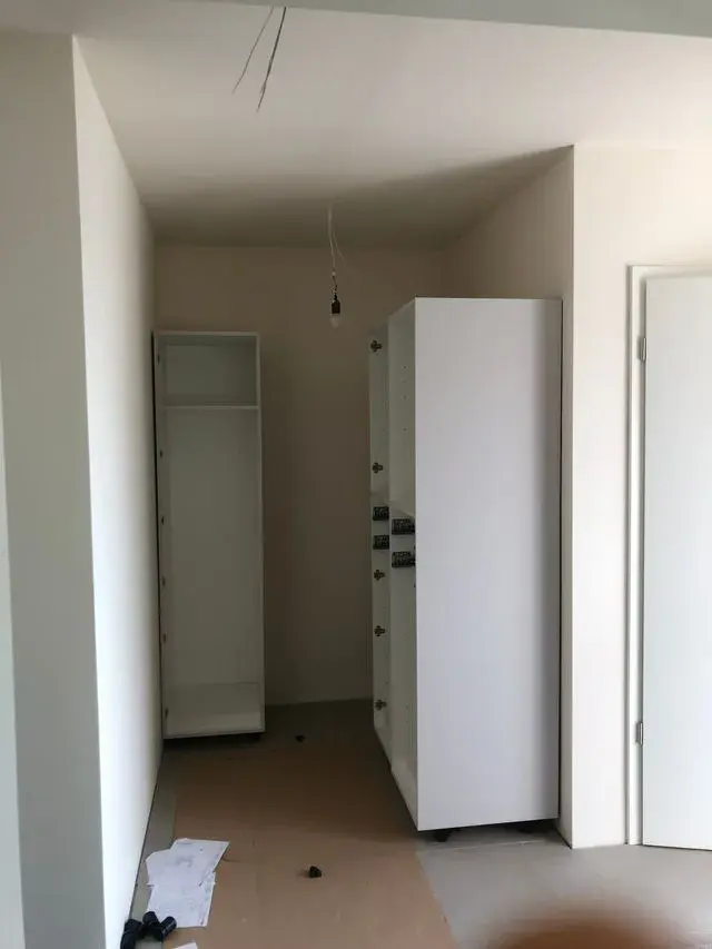 Flurgarderobe aus Küchenschränke 